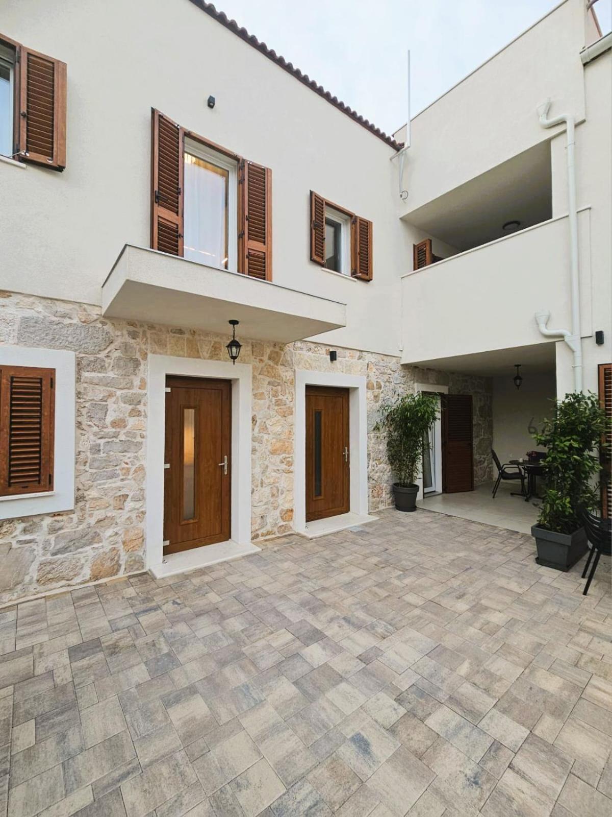 Apartments Miamare 2 Primošten Exterior foto
